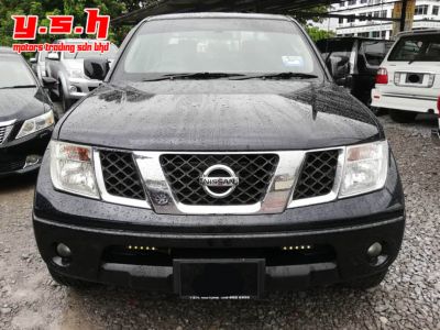 NISSAN NAVARA 2.5SE 4X4 MANUAL 2013