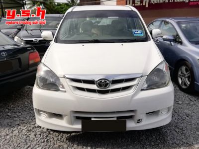 TOYOTA AVANZA 1.3E MANUAL 2010