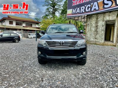 TOYOTA FORTUNER 2.7V AUTO 2013