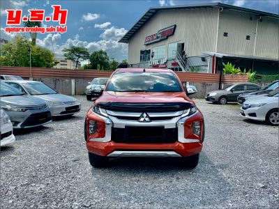 MITSUBISHI TRITON 2.4 VGT HS AUTO 2020