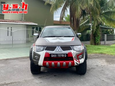 MITSUBISHI L200 TRITON VGT 4x4 AUTO 2012