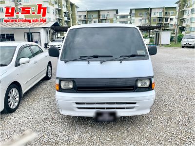 TOYOTA HIACE PANEL VAN 2.0 MANUAL 1997