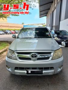 TOYOTA HILUX D/CAB 2.5 AUTO 2005