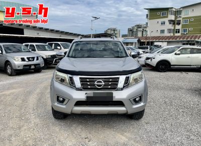 NISSAN NAVARA 2.5SE 4WD MANUAL  2019
