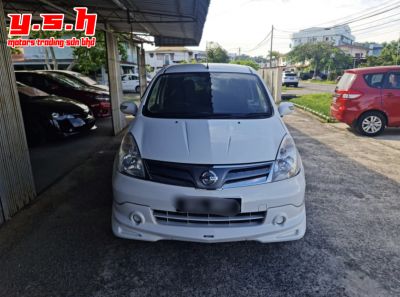 NISSAN GRAND LIVINA 1.6 AUTO 2011