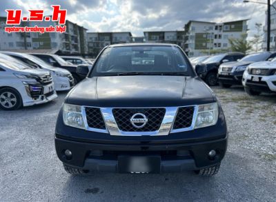 NISSAN NAVARA 4x2 2.5 AUTO 2010