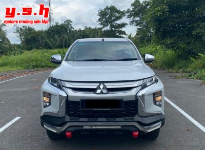 MITSUBISHI TRITON 2.4 VGT 4x4 MANUAL 2019