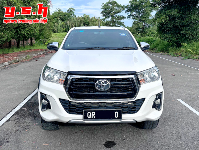 TOYOTA HILUX D/CAB 2.4LE 4X4 AUTO 2020
