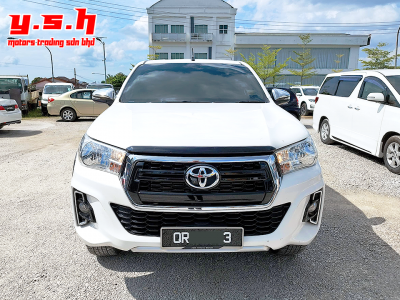TOYOTA HILUX D/CAB 2.4 LE AUTO 2020