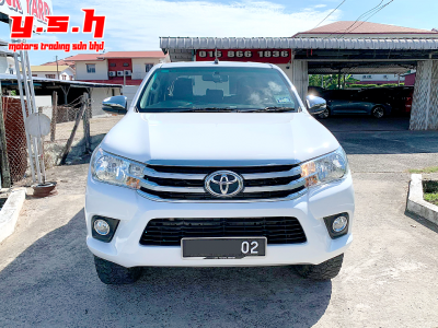 TOYOTA HILUX D/CAB 2.4G MT 4X4 MANUAL 2020