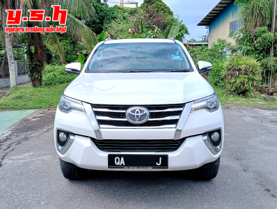 TOYOTA FORTUNER 2.7 4X4 (PETROL) AUTO 2016
