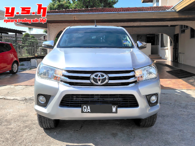TOYOTA HILUX D/CAB 2.4G MT 4X4 MANUAL 2018