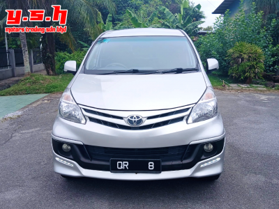 TOYOTA AVANZA 1.5 E AUTO 2014
