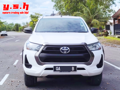 TOYOTA HILUX D/C 2.4E 4X4 AUTO 2020