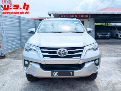 TOYOTA FORTUNER 2.7 PETROL 4X4 AUTO 2017