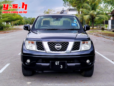 BODY PRICE . NISSAN NAVARA 2.5 MANUAL 2011
