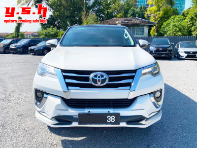 TOYOTA FORTUNER 2.7 4X4 AUTO 2016