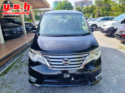 NISSAN SERENA 2.0L CVT H/STAR S-HYBRID AUTO 2015