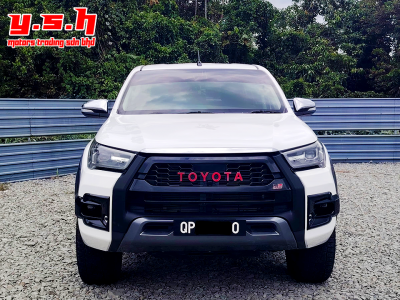 TOYOTA HILUX D/CAB 2.8G 4X4 AUTO 2016