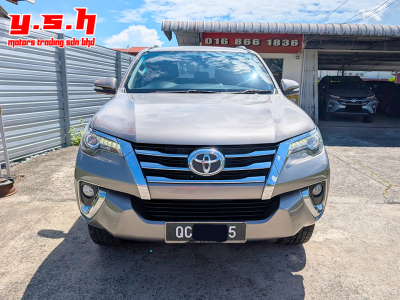 TOYOTA FORTUNER 2.7 4X4 PETROL AUTO 2017