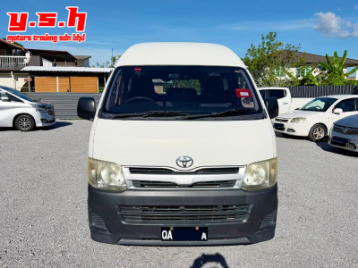 TOYOTA HIACE WINDOW VAN 2.7(P) MANUAL 2012