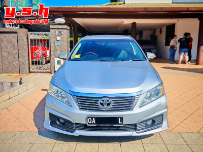TOYOTA CAMRY 2.5V AUTO 2014