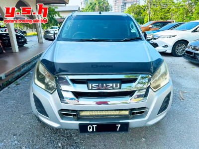ISUZU DMAX 4X2 2.5 MANUAL 2017